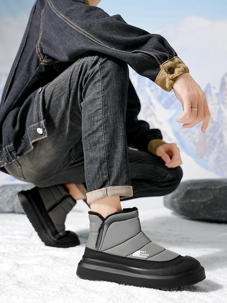 Winter Shoes Men 2026  Fur War - مراجعة Outdoor Lighting Round وسعره